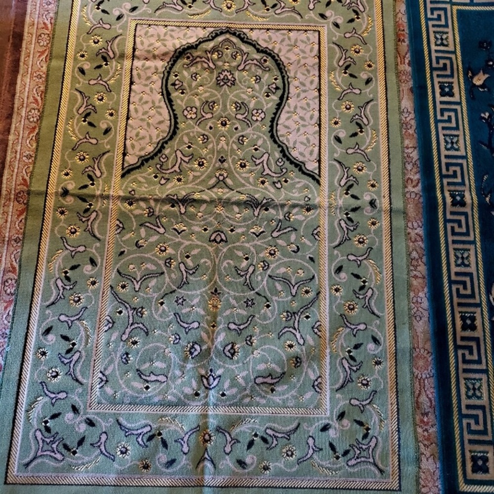 Prayer rug